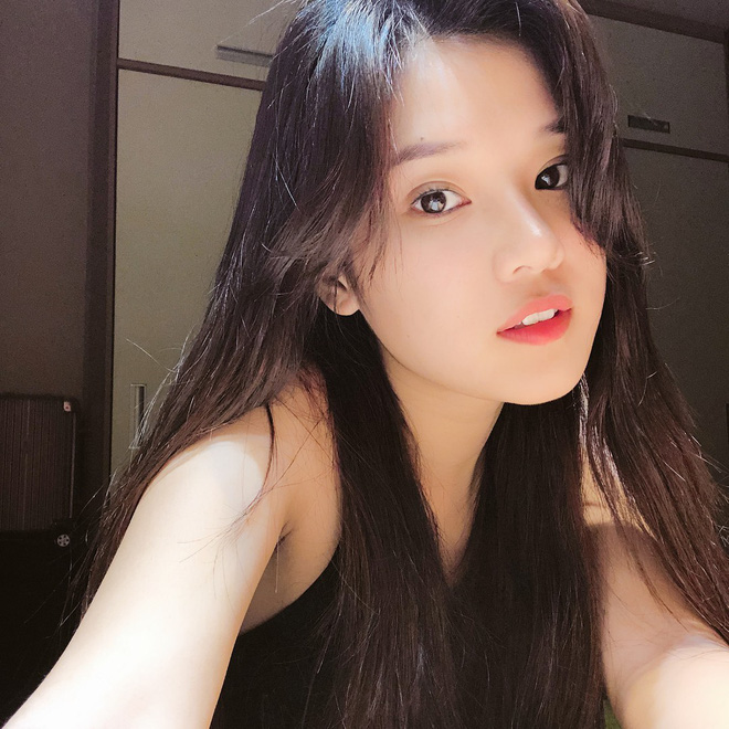 Hậu 8/3, người đẹp Việt khoe quà khủng với loạt đồ hiệu xa xỉ Hậu 8/3, người đẹp Việt khoe quà khủng với loạt đồ hiệu xa xỉ