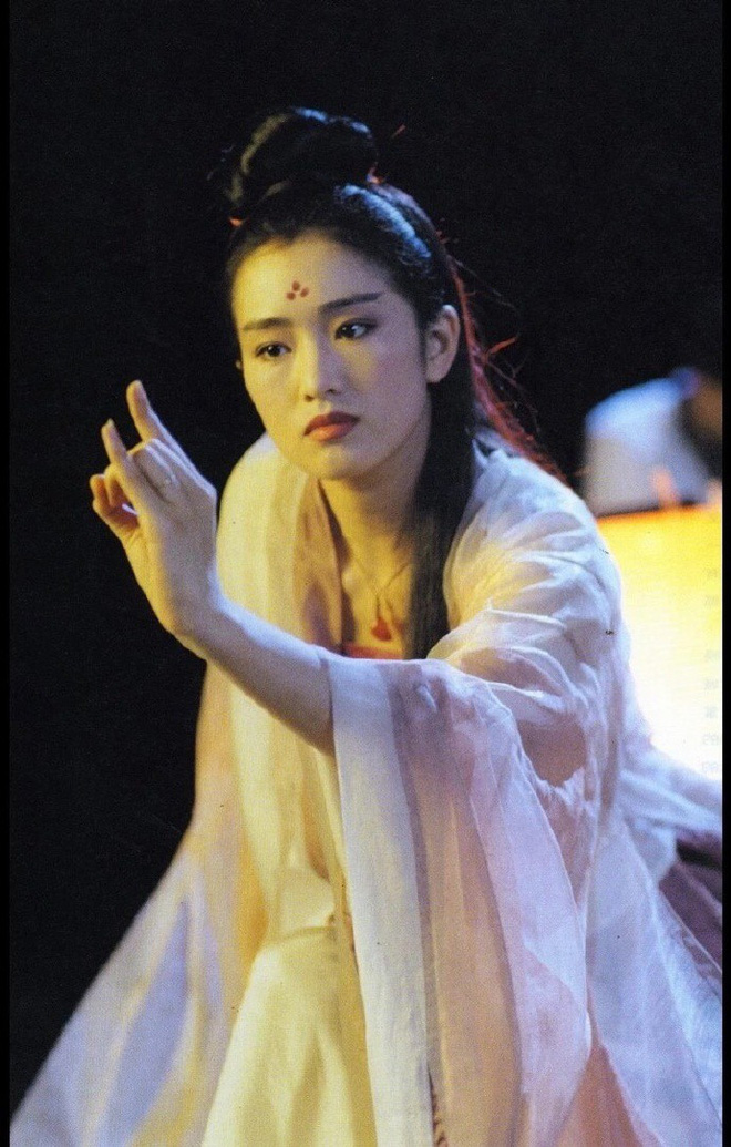 5 Mưu Nữ Lang xuất sắc của Cbiz: Người lận đận, kẻ trắng tay chỉ vì hai chữ tình duyên