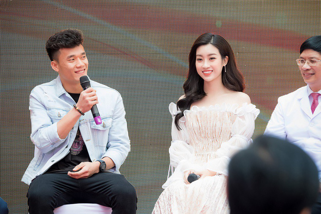 Bùi Tiến Dũng xuất hiện cực ngầu cạnh Hoa hậu, nhưng đây mới là câu trả lời của Mỹ Linh về mối quan hệ này