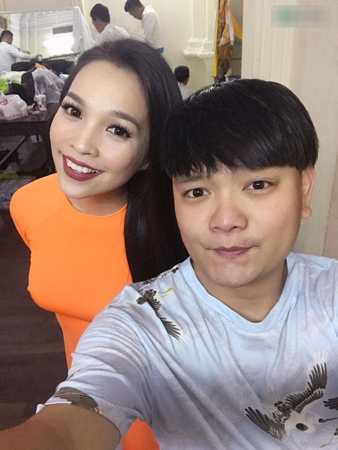 Hiền Thục rất tội nghiệp, làm gì cũng lủi thủi một mình