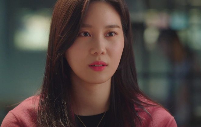 Sự thật phũ phàng đằng sau việc chồng mua quà 8/3 cho vợ nhưng cấm vợ nói cho… chị dâu biết