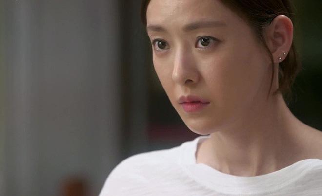 Sự thật phũ phàng đằng sau việc chồng mua quà 8/3 cho vợ nhưng cấm vợ nói cho… chị dâu biết