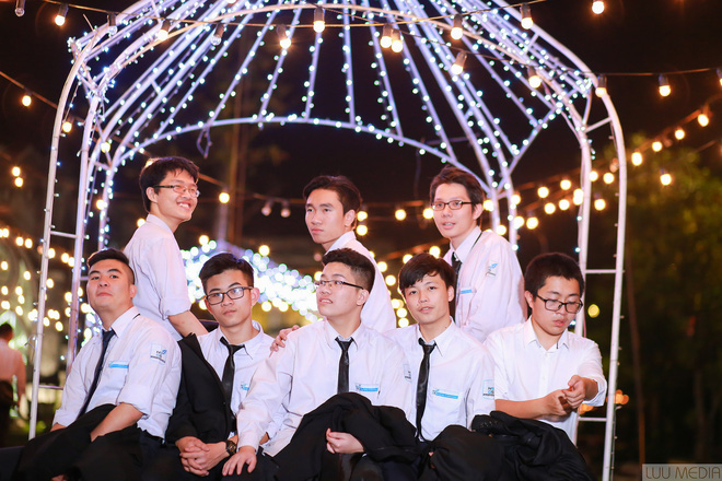 Nhận học bổng du học Mỹ gần 5 tỷ đồng, nam sinh Hà Nội muốn tạo ra robot bác sĩ tâm lý Nhận học bổng du học Mỹ gần 5 tỷ đồng, nam sinh Hà Nội muốn tạo ra robot bác sĩ tâm lý