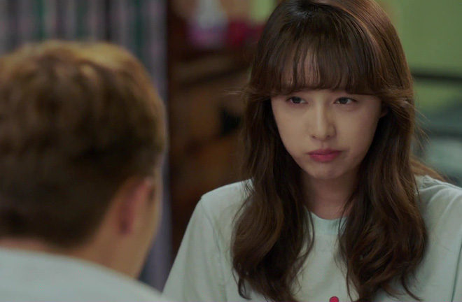 Gái xinh bỏ trai thiếu gia để chạy theo trai nghèo lại già hơn cả giáp, rồi còn so với Lee Dong Wook