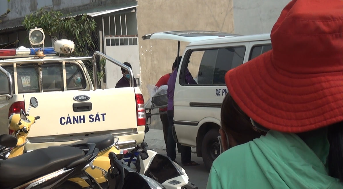 Hoảng hồn phát hiện thi thể nữ giáo viên ngoại ngữ bị trầm cảm sau 4 ngày mất tích