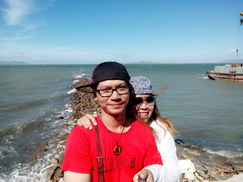 Tình yêu có hậu của cô gái bị ung thư vẫn đi phượt 28 tỉnh