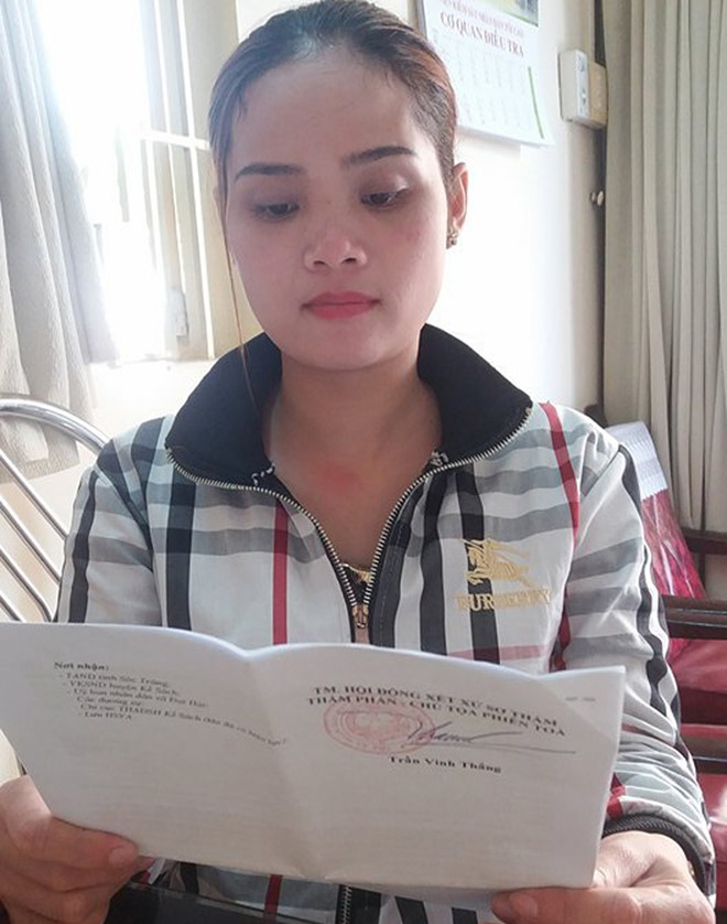 Khuất tất vụ bé gái có 2 khai sinh