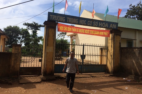 Bất chấp cuối tuần, Đắk Lắk họp khẩn vụ hơn 500 giáo viên bị chấm dứt hợp đồng