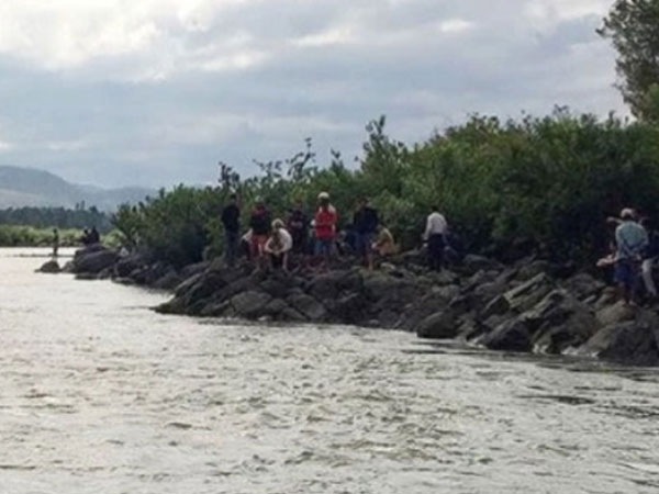 3 học sinh mất tích trên sông Ba, thi thể cuốn trôi hơn 3km