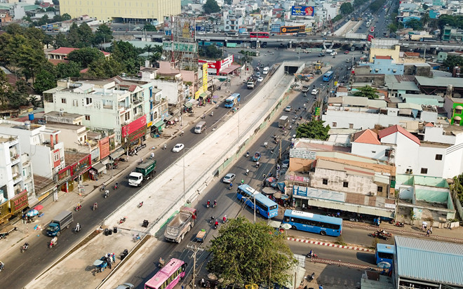 Nhánh N1 hầm chui ngã tư An Sương - Sài Gòn sắp thông xe