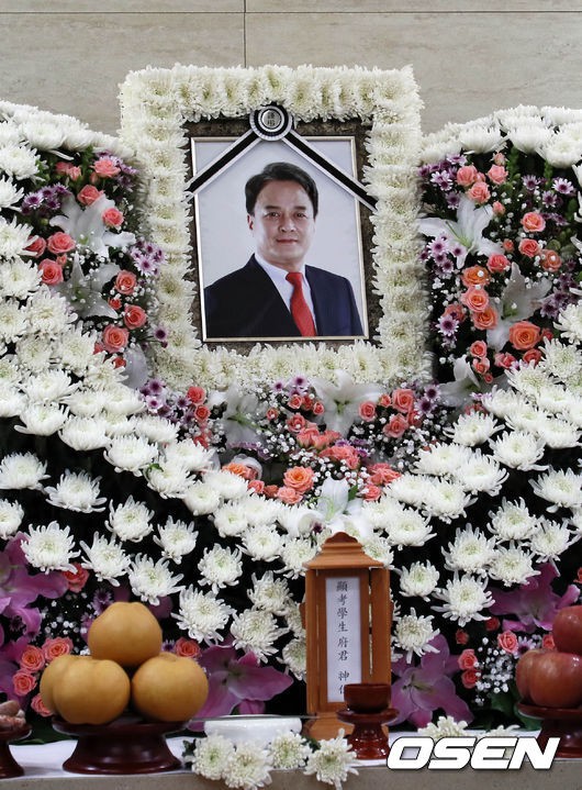 Lời cuối của diễn viên Hàn tự tử vì bê bối tình dục: Anh đi hóng gió rồi về ngay