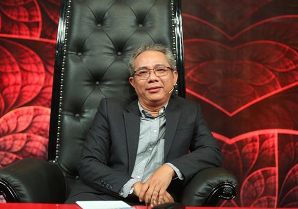 Nghệ sĩ Trung Dân chúc mừng hoa hậu Hương Giang: Bạn đáng được tôn trọng