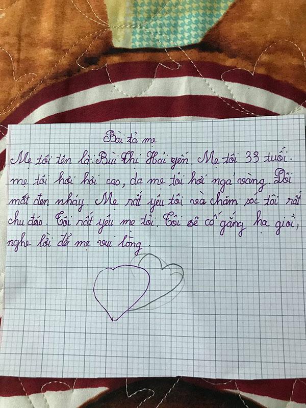 Chỉ qua một bài văn miêu tả, ông bố Hà thành bị con gái “bóc” tội làm mẹ mệt mỏi