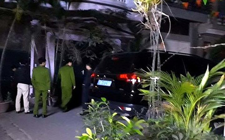 Công an khám xét nhà cựu Thiếu tướng Nguyễn Thanh Hóa