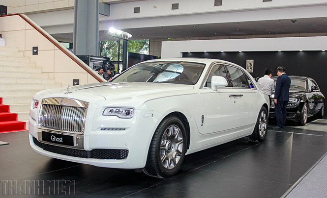 Người mua xe Rolls-Royce tại Việt Nam, họ là ai?