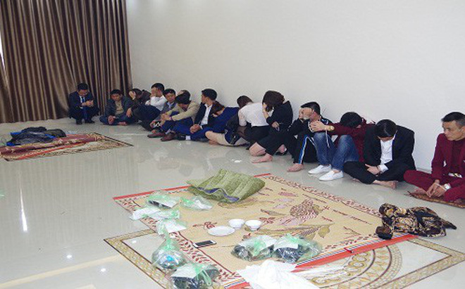 Bắt 20 đối tượng đánh bạc dưới hình thức xóc đĩa