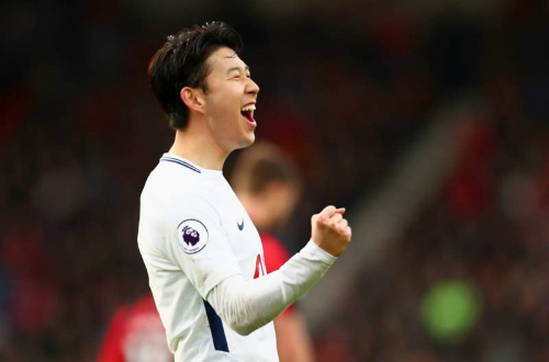 Son lập cú đúp, Tottenham vượt mặt Liverpool