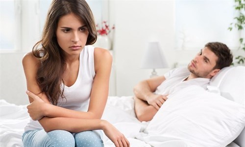 Suốt 20 năm tôi bị vợ trừng phạt vì trót quan hệ với người yêu cũ Suốt 20 năm tôi bị vợ trừng phạt vì trót quan hệ với người yêu cũ