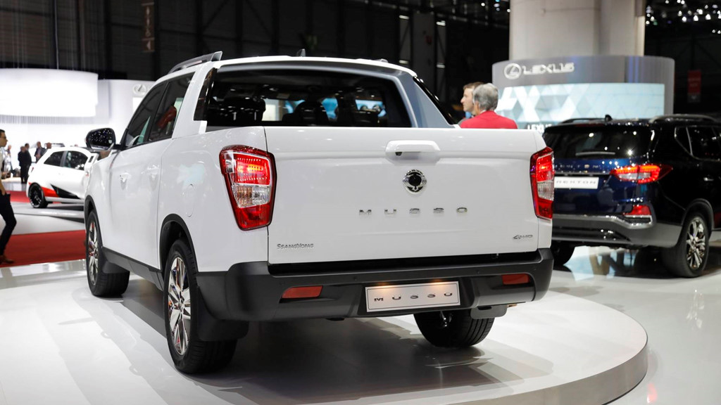 Ssangyong Musso - xe bán tải xứ Hàn đối đầu Ford Ranger