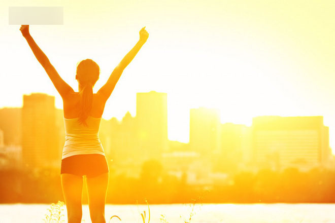 4 thói quen tai hại vào buổi sáng có thể khiến nhiều người mất đến 10 năm tuổi thọ