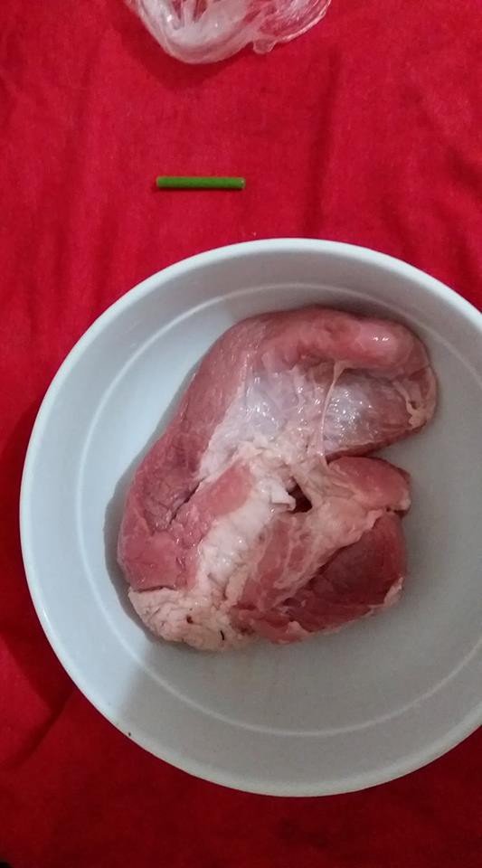 Bài toán chi tiêu thách các bà nội trợ giải: Mẹ chồng mua 2 lạng thịt, 1 cây bắp cải bảo nấu 2 bữa cho nhà 6 người