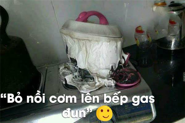 Xưa chọn vợ phải đảm, nay chỉ cần biết úp mì tôm là tốt lắm rồi!