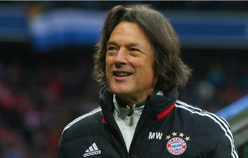 Bác sĩ của Bayern: Guardiola tự ti, luôn sống trong sợ hãi