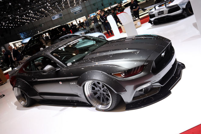 Dàn xe độ triệu đô của Liberty Walk tại Geneva Motor Show Dàn xe độ triệu đô của Liberty Walk tại Geneva Motor Show