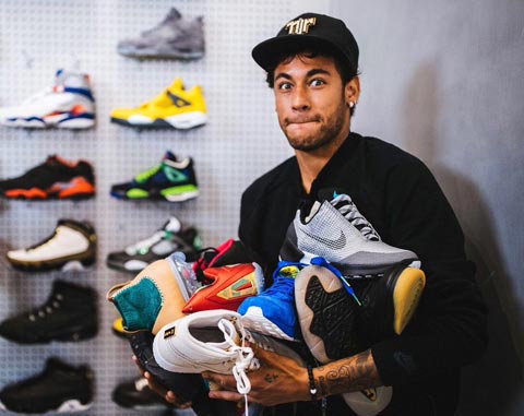 Nike hỗ trợ 200 triệu euro để đưa Neymar tới Real