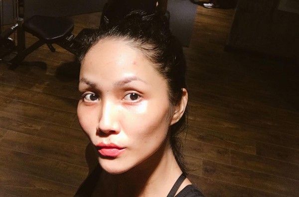 Tự tin khoe nhan sắc không son phấn, Đỗ Mỹ Linh là người đẹp tiếp theo gia nhập hội Hoa hậu Vbiz sở hữu mặt mộc không tỳ vết