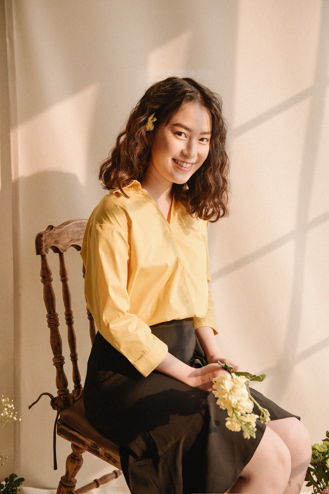 Rất nhiều mẫu sơmi ngọt lịm giá chỉ loanh quanh 400 nghìn để nàng công sở tha hồ mua sắm cho mùa mới