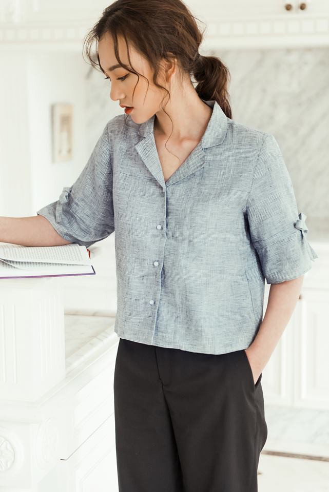 Rất nhiều mẫu sơmi ngọt lịm giá chỉ loanh quanh 400 nghìn để nàng công sở tha hồ mua sắm cho mùa mới