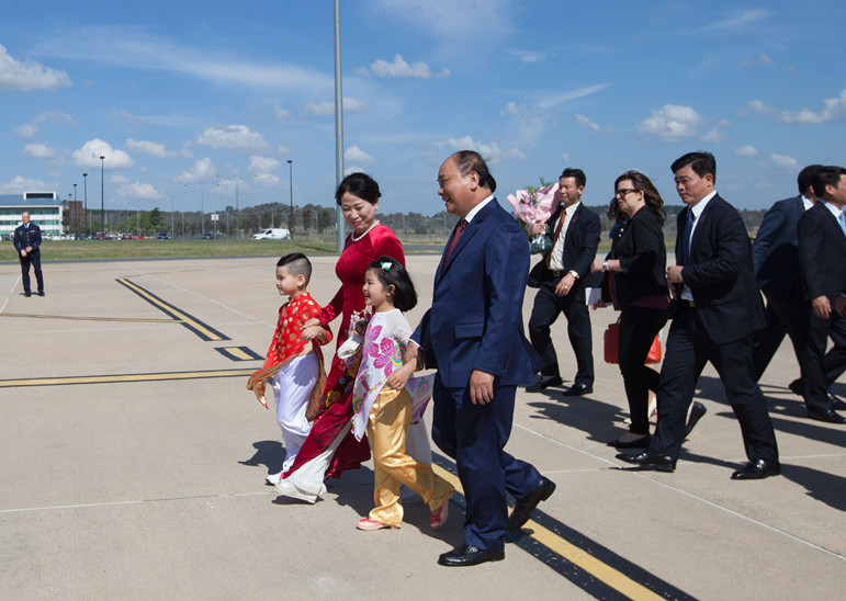 Thủ tướng tới Canberra, chính thức thăm Australia