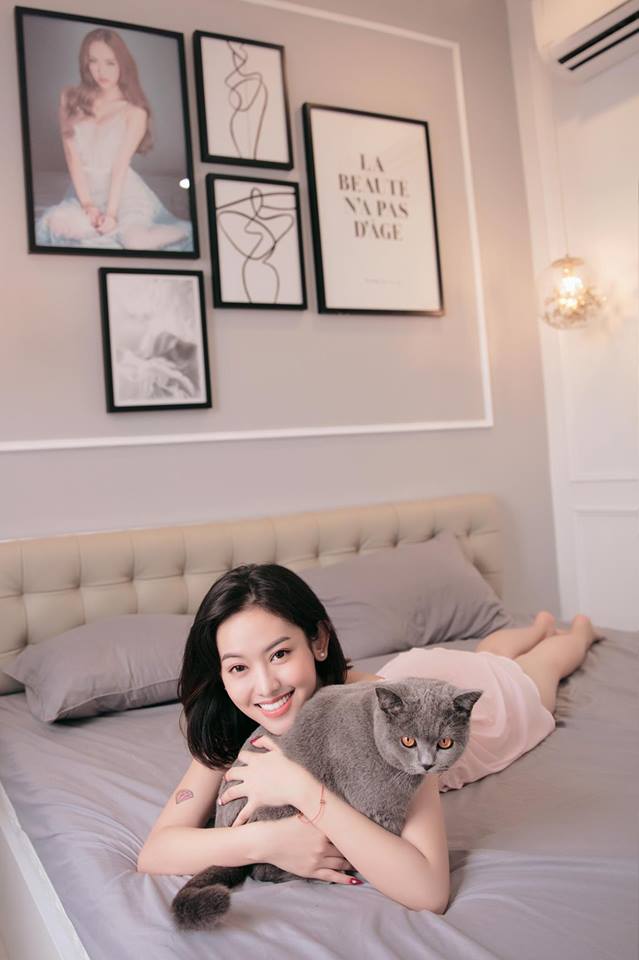 Căn hộ bạc tỷ của Thúy Vi được người tình đại gia tặng 100% có gì? Căn hộ bạc tỷ của Thúy Vi được người tình đại gia tặng 100% có gì?