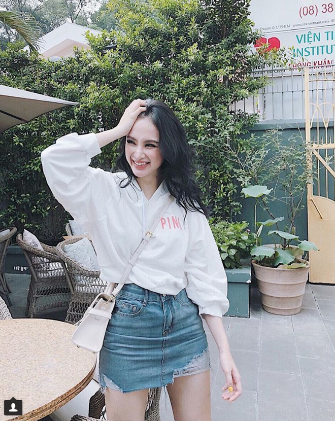 Hội bánh bèo sẽ được phen hỉ hả vì chiếc áo tay bồng này sẽ là hot trend năm nay