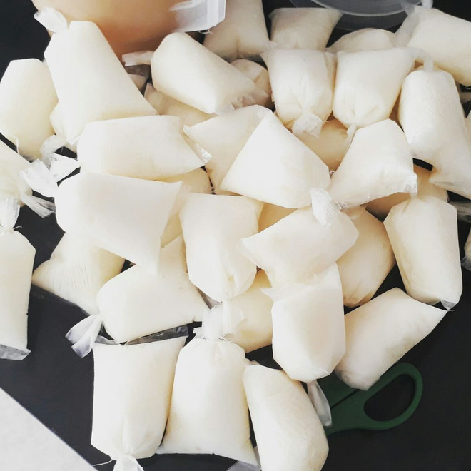 10 món quà vặt thần thánh chỉ nghe tên là 8x đã thổn thức: Ôi, tuổi thơ tôi 10 món quà vặt thần thánh chỉ nghe tên là 8x đã thổn thức: Ôi, tuổi thơ tôi