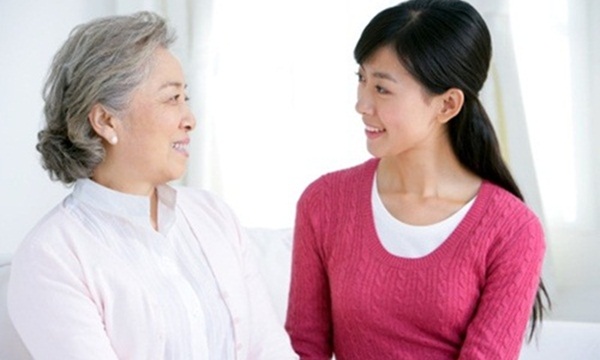 Vị khách đem cả con đến nhà chồng tôi chơi khiến tôi vô cùng chạnh lòng và lo lắng