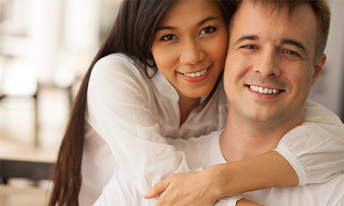 Vì sao đàn ông Tây thích các cô gái châu Á xấu