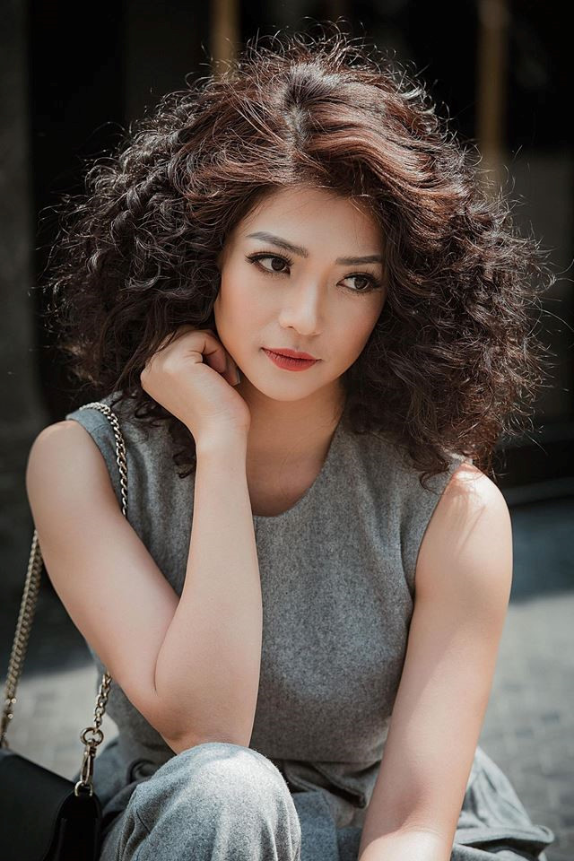 Kiều Anh: ‘Từng có diễn viên kiêm má mì rủ tôi đi khách’