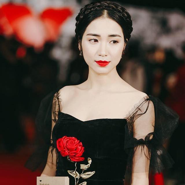 Giữa ồn ào lộ danh tính người yêu, Hòa Minzy lên tiếng: Không phải giàu nghèo xấu đẹp mà là hạnh phúc