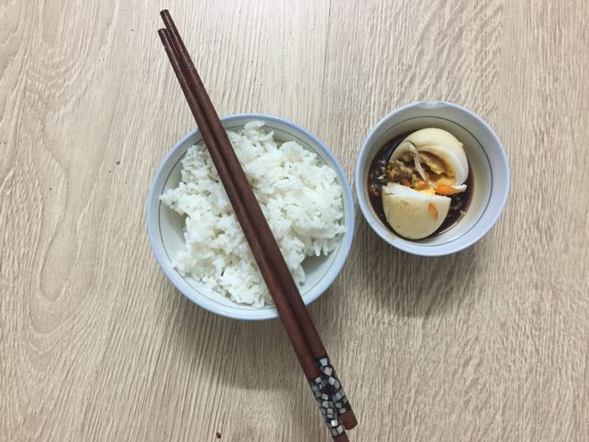 Những món đạm bạc ngày xưa bỗng nổi dậy trên MXH khiến dân tình nháo nhác đi lục tủ lạnh