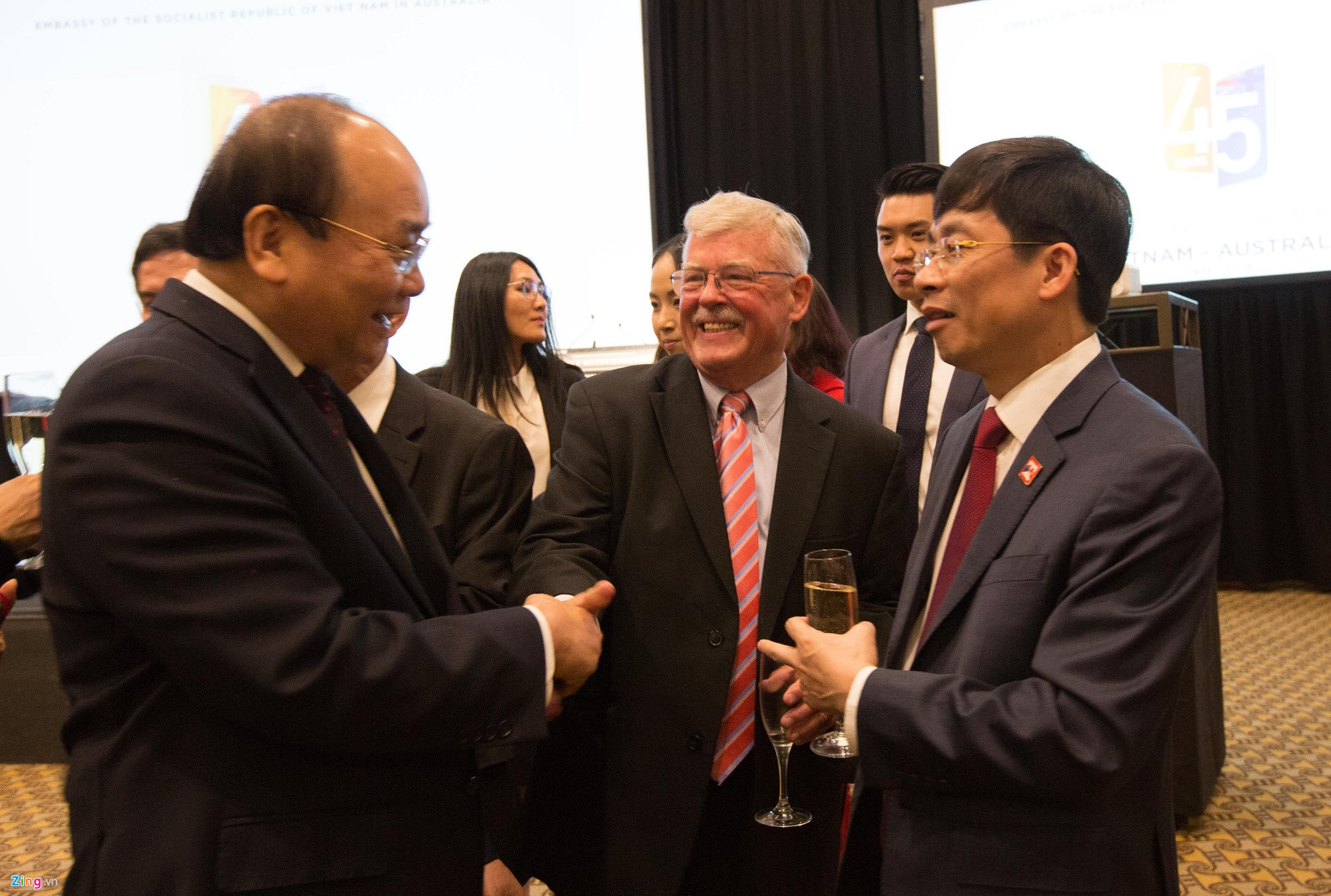 Thủ tướng dự tiệc kỷ niệm 45 năm thiết lập quan hệ Việt Nam-Australia