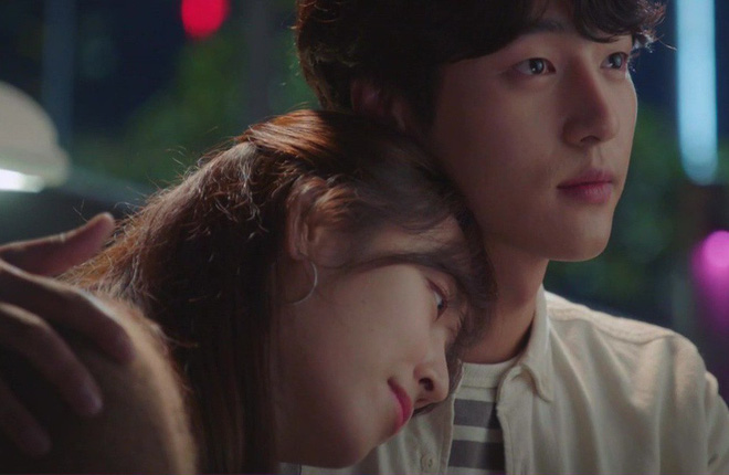 Trai đẹp lắm tiền nằng nặc đòi cưới gái già kém sắc làm vợ và bí mật phũ phàng phía sau