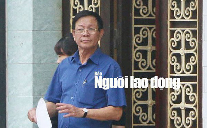 Tướng Phan Văn Vĩnh lần đầu lên tiếng sau làm việc với cơ quan điều tra Tướng Phan Văn Vĩnh lần đầu lên tiếng sau làm việc với cơ quan điều tra