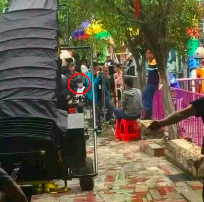 Hình ảnh mới nhất của Châu Tinh Trì ở tuổi 55 khiến khán giả lo lắng, xót xa