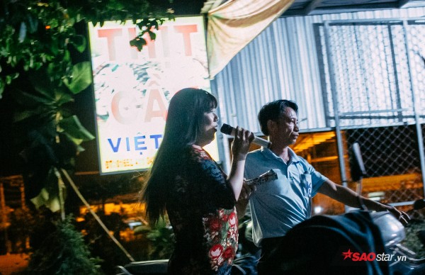 Chuyện đời cô đào hát rong nuôi giấc mơ chuyển giới: Chỉ mong một ngày được nghe gọi là con gái yêu của ba má…