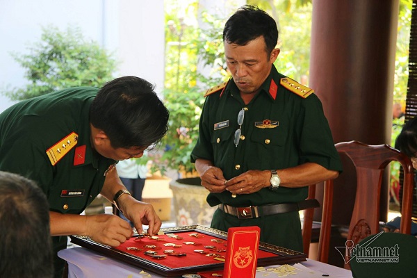 Hình ảnh chuẩn bị lễ tang nguyên Thủ tướng Phan Văn Khải Hình ảnh chuẩn bị lễ tang nguyên Thủ tướng Phan Văn Khải