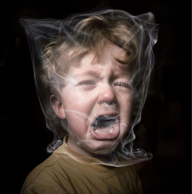 Lời cảnh tỉnh từ vụ việc bé trai 1 tháng tuổi tử vong do hít phải khói thuốc lá dẫn đến viêm phổi nặng