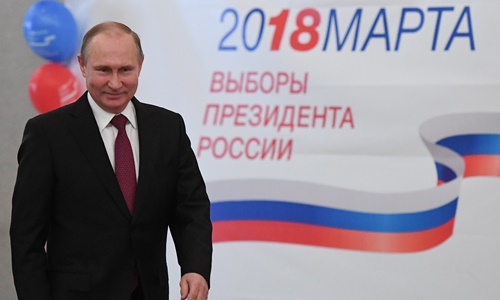 Putin thắng với hơn 70% phiếu trong thăm dò sơ bộ kết quả bầu cử