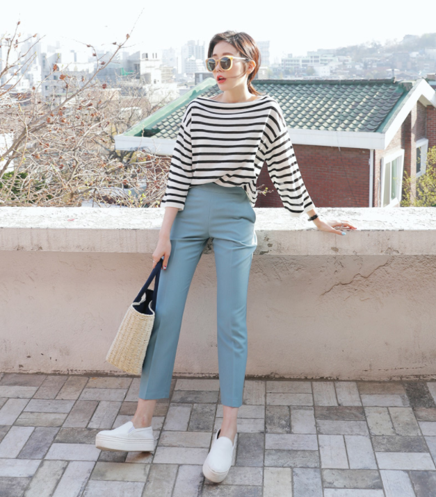 Gợi ý đầu tuần diện đồ màu xanh baby cho nàng công sở trẻ, xinh hết nấc